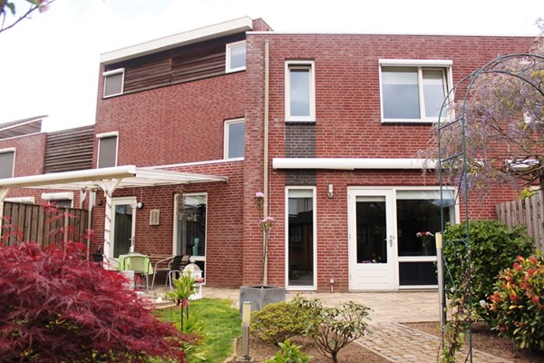Lisdodde 22, Tegelen